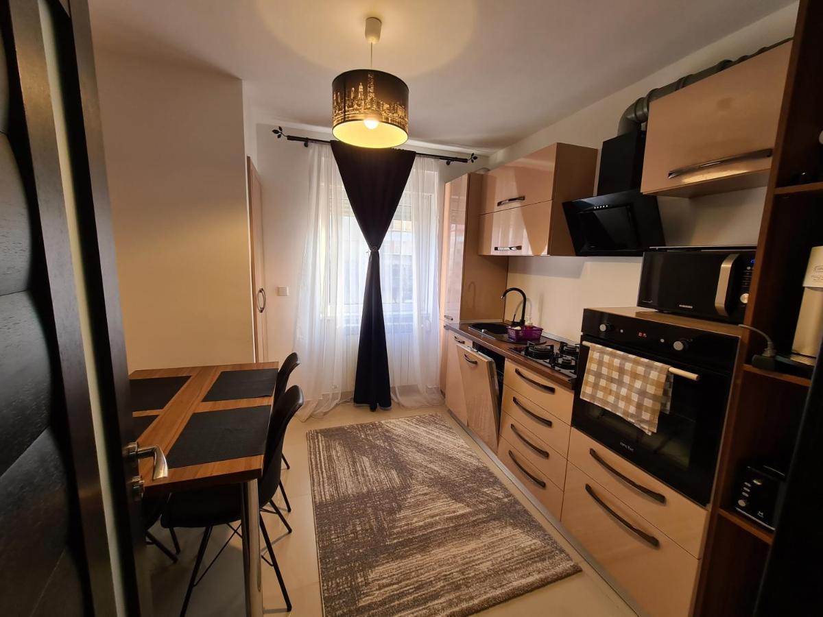 Апартаменты Apartament Bonami Сибиу Экстерьер фото
